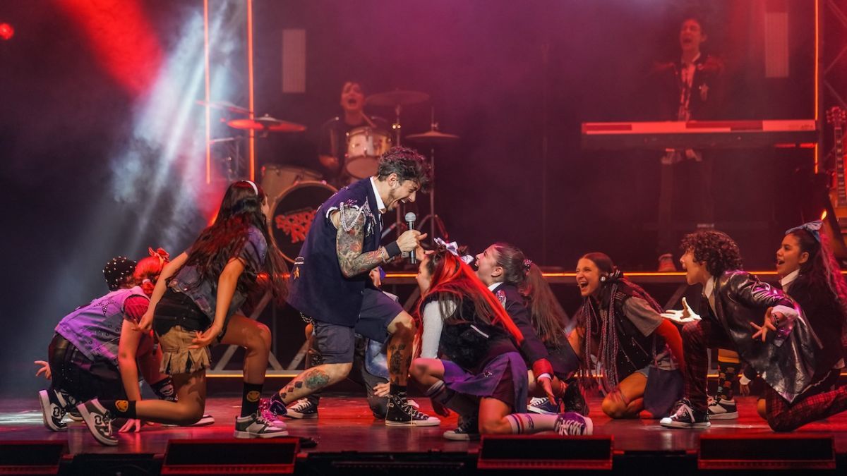 Crítica de "School of Rock": Una explosión de talento y energía en la cartelera teatral del 2024