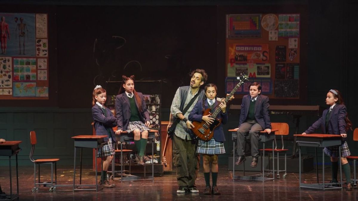 Crítica de "School of Rock": Una explosión de talento y energía en la cartelera teatral del 2024