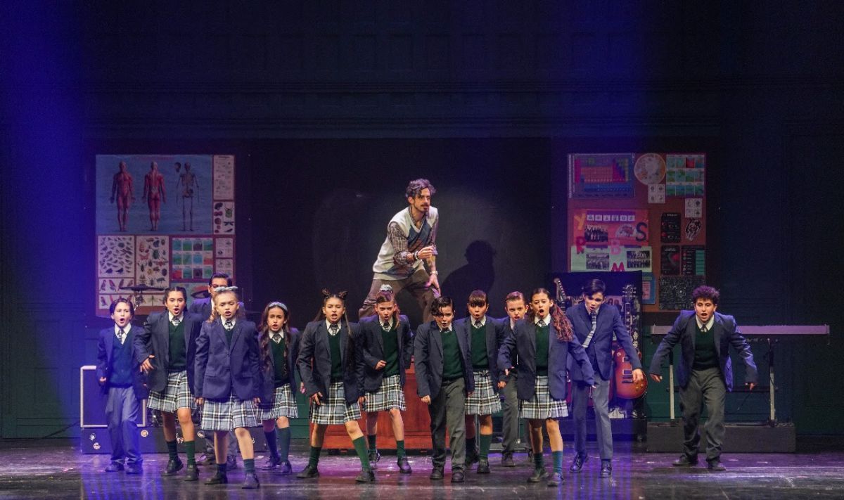 Crítica de "School of Rock": Una explosión de talento y energía en la cartelera teatral del 2024