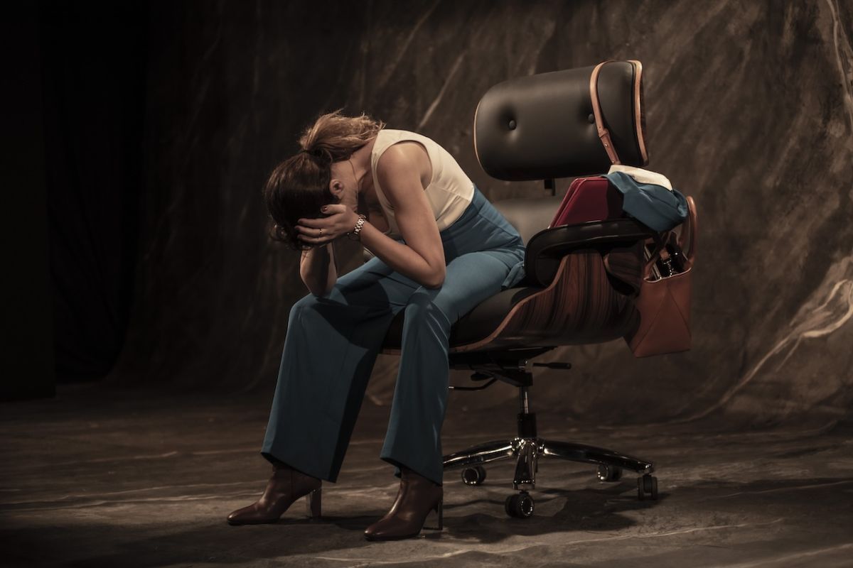 Crítica de "Prima Facie": Julieta Zylberberg y una perspectiva desafiante