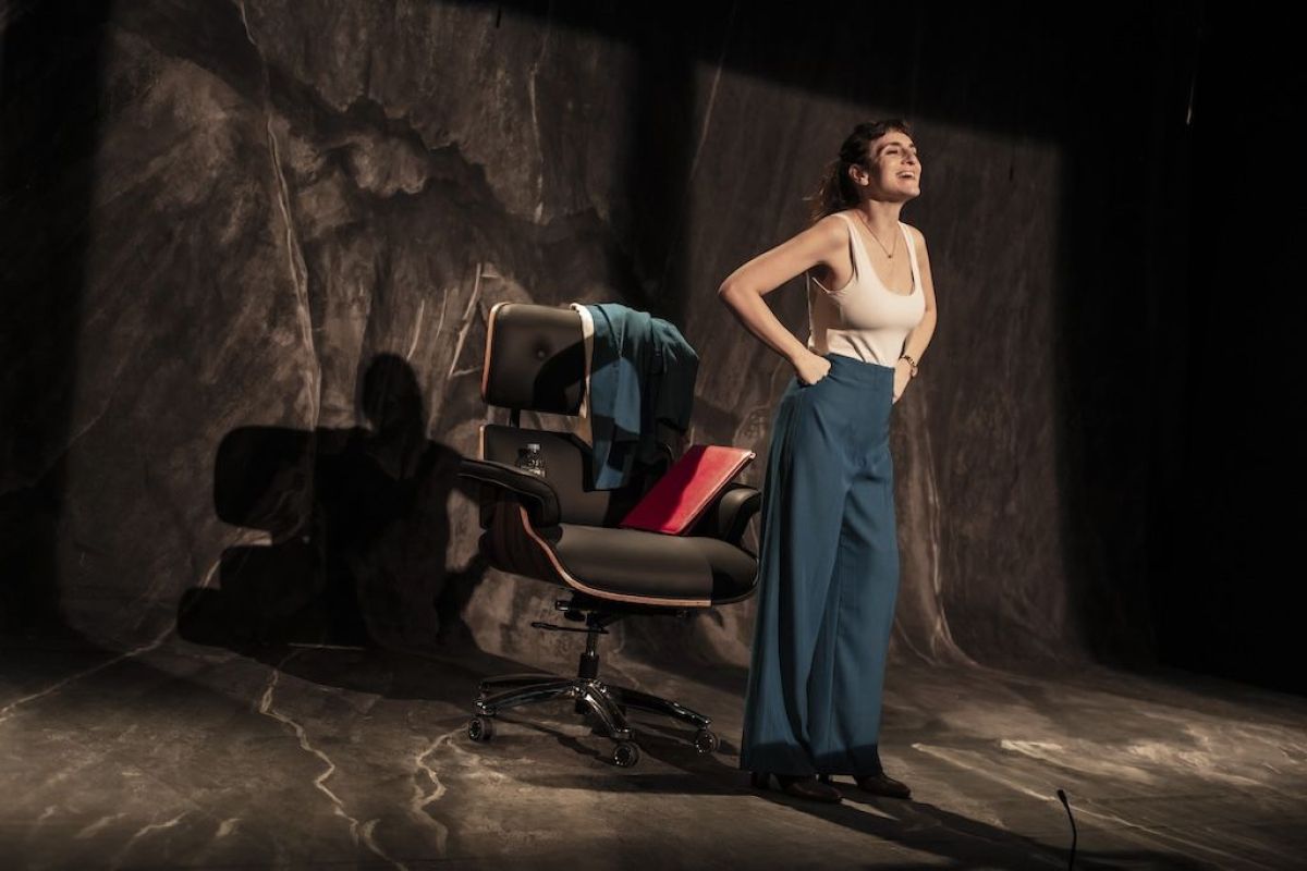 Crítica de "Prima Facie": Julieta Zylberberg y una perspectiva desafiante