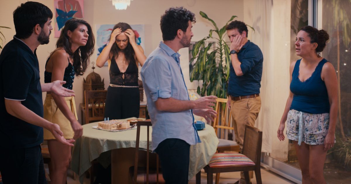 Crítica de "La culpa de nada": Victoria Hladilo pone en jaque las relaciones humanas