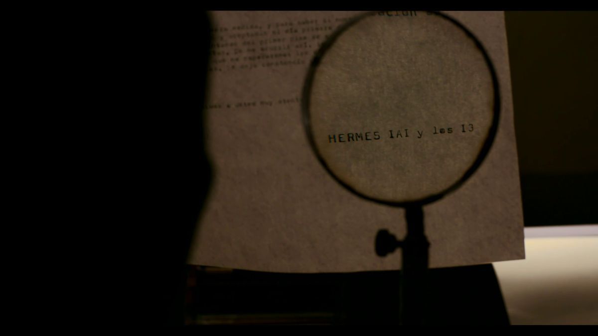 Crítica de "Hermes IAI y los 13: El Robo de las Manos de Perón": Un viaje al corazón de un misterio argentino