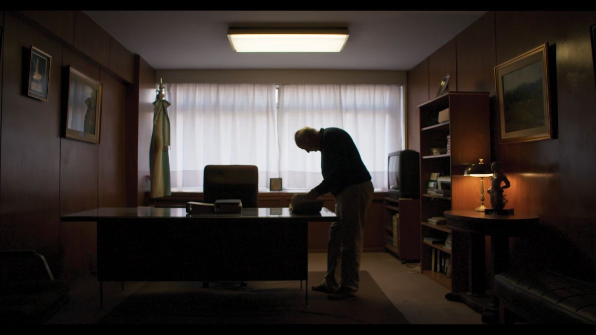 Crítica de "Hermes IAI y los 13: El Robo de las Manos de Perón": Un viaje al corazón de un misterio argentino