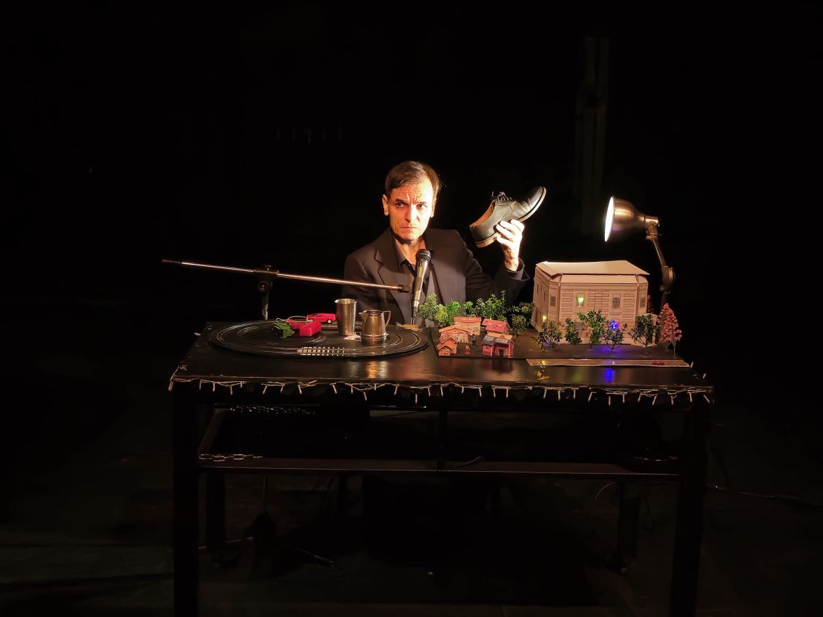 Crítica de "Seré": Lautaro Delgado Tymruk y un acto de memoria y resistencia en el escenario