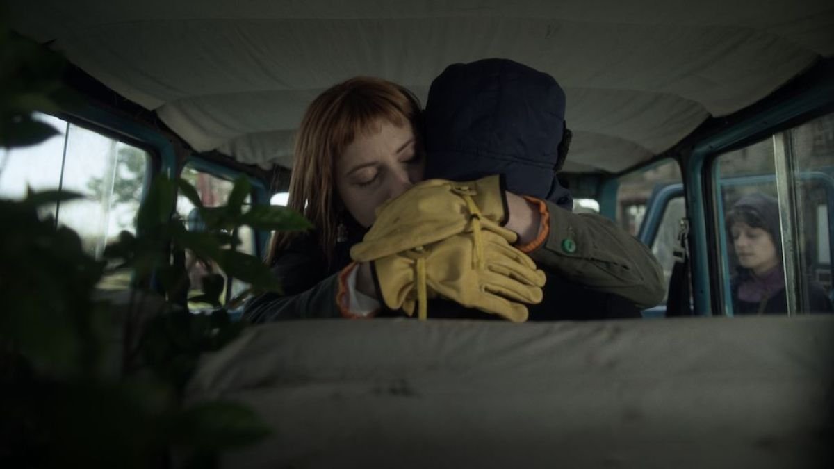 Crítica de "Un paseo ultradeformer": Una odisea lúdica y vampírica dirigida por Ezequiel Tronconi