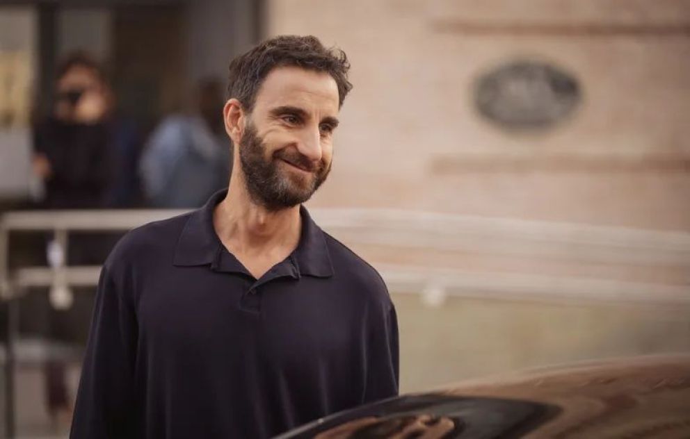 Crítica de "El campeón": Superación personal en el mundo del fútbol con Swit Eme y Dani Rovira