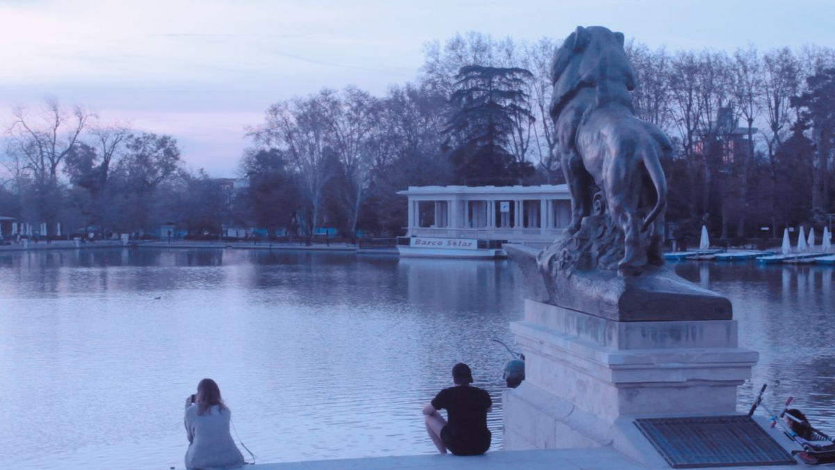 Crítica de “Desvanecer, allí y acá latente”: Giselle Eliana Chan y el confinamiento en primera persona