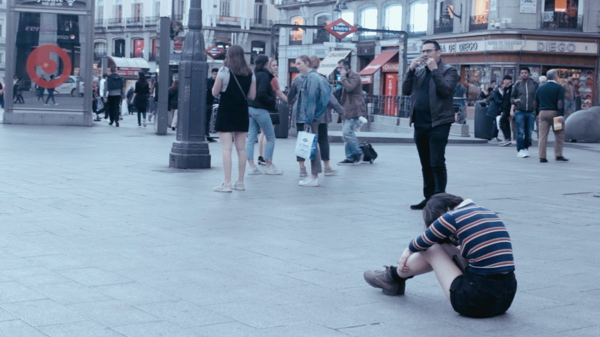 Crítica de “Desvanecer, allí y acá latente”: Giselle Eliana Chan y el confinamiento en primera persona