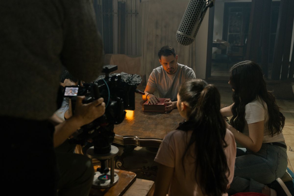 Concluye el rodaje de “El ritual del libro rojo 2: La puerta del infierno” 