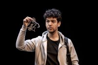 “Ahoradespués”: el entrañable viaje conducido por Federico Ottone que revaloriza el presente 