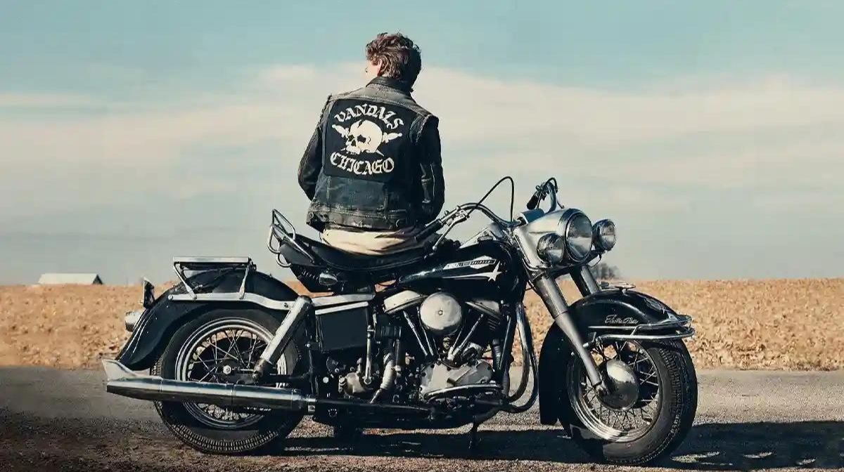 Crítica de “El club de los vándalos”, la era de los motociclistas con Austin Butler, Jodie Comer y Tom Hardy