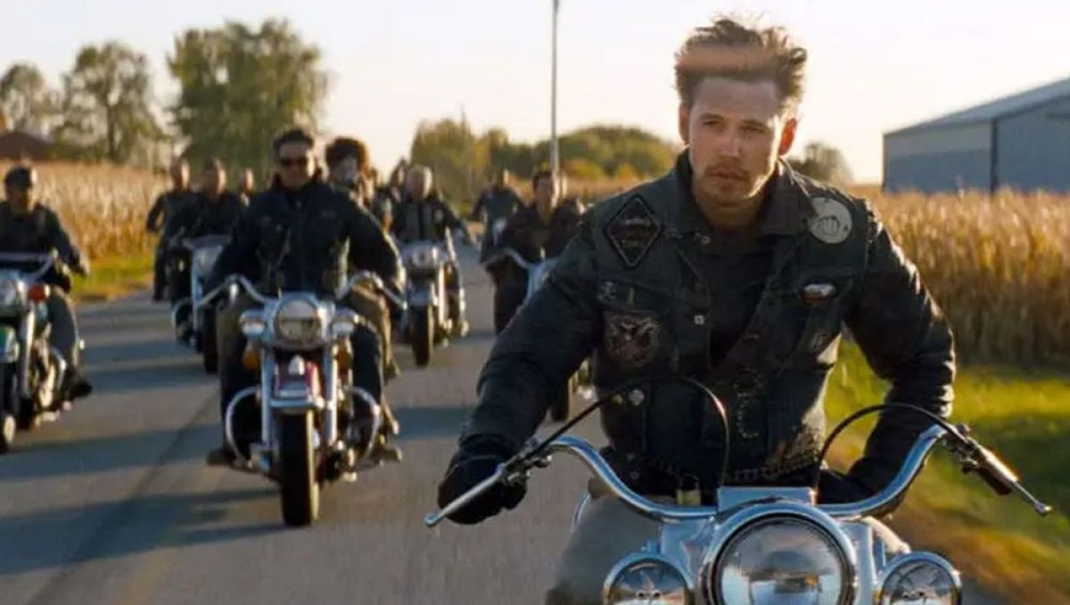 Crítica de “El club de los vándalos”, la era de los motociclistas con Austin Butler, Jodie Comer y Tom Hardy