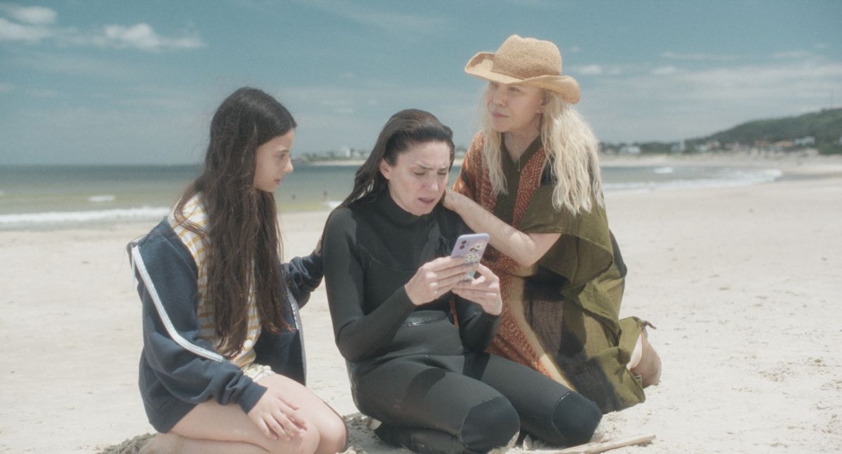 Crítica de “Culpa Cero”: Una tragicomedia con Valeria Bertucelli, Justina Bustos y Cecilia Roth