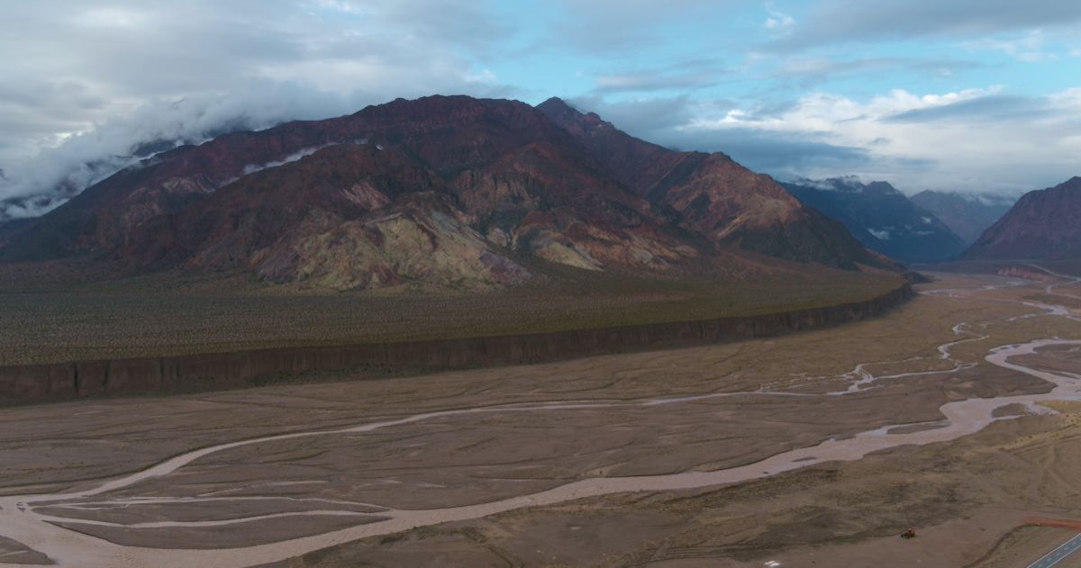 Crítica de "Paisaje Épico": La montaña como lienzo de historia y arte
