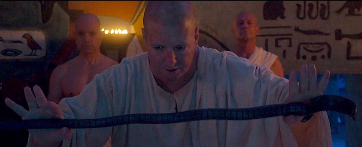 Crítica de "Privier": La serie que explora la inmortalidad del alma y la memoria a través del tiempo