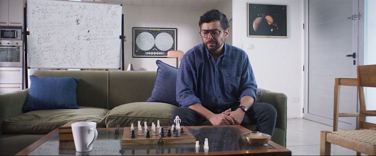 Crítica de "Privier": La serie que explora la inmortalidad del alma y la memoria a través del tiempo