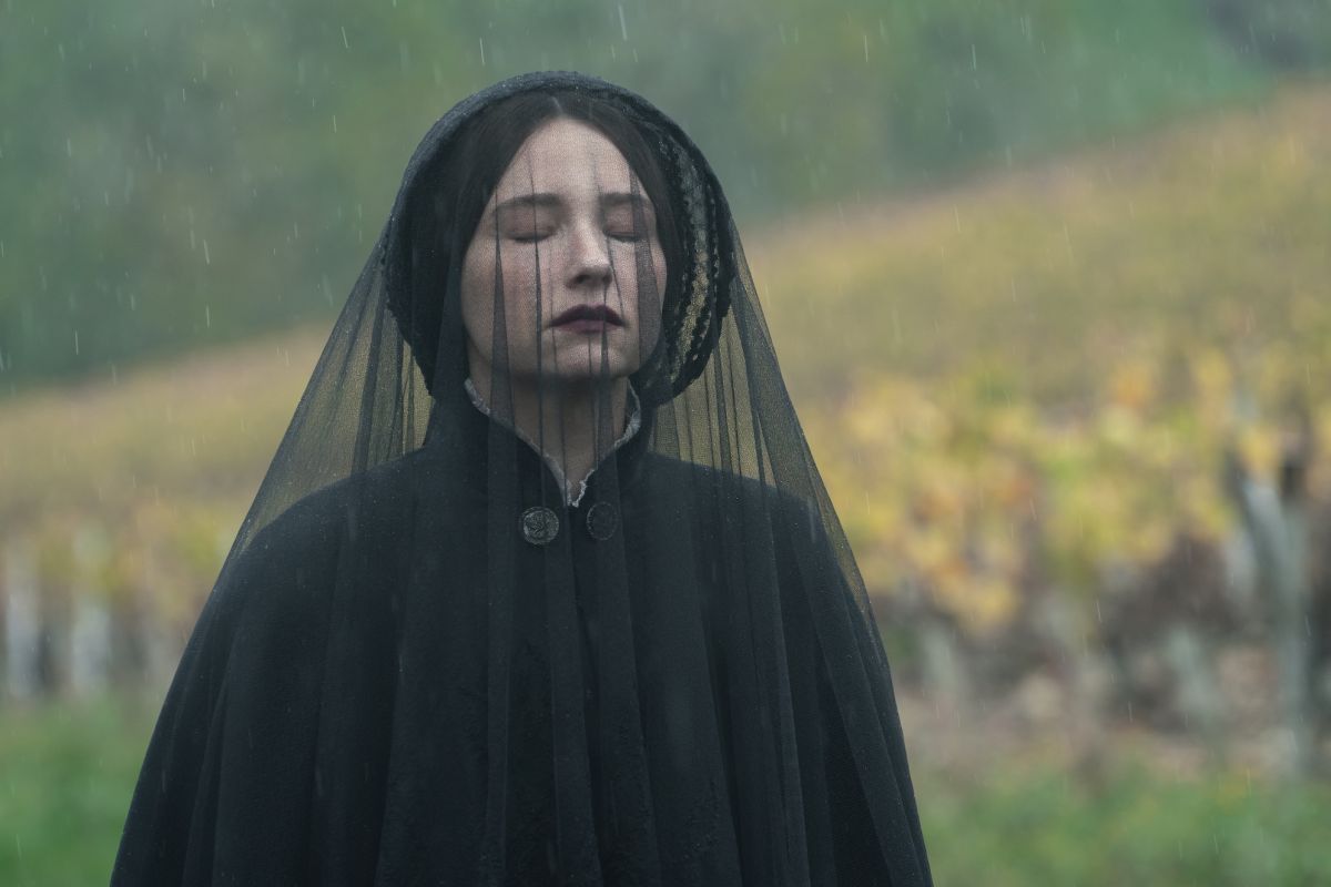 Crítica de “La viuda de Clicquot”: Haley Bennett encarna a la mujer que revolucionó el Champagne