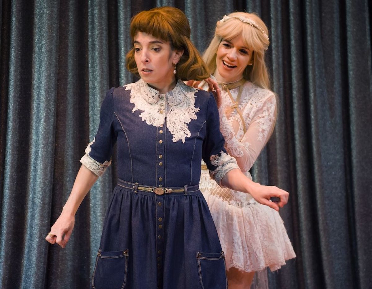 Crítica de "Quiero decir te amo"':  Mariano Tenconi Blanco y un viaje a través del lenguaje del amor