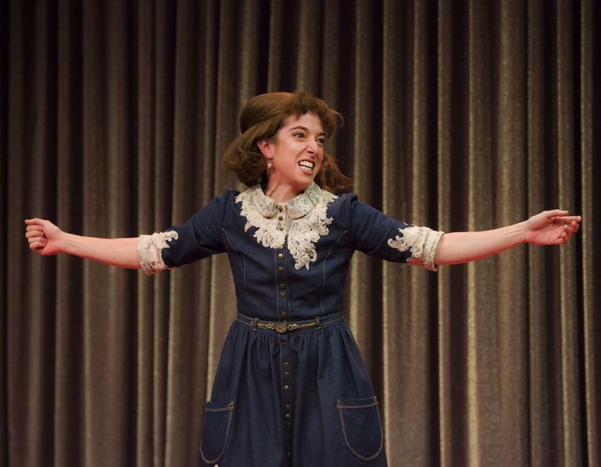 Crítica de "Quiero decir te amo"':  Mariano Tenconi Blanco y un viaje a través del lenguaje del amor