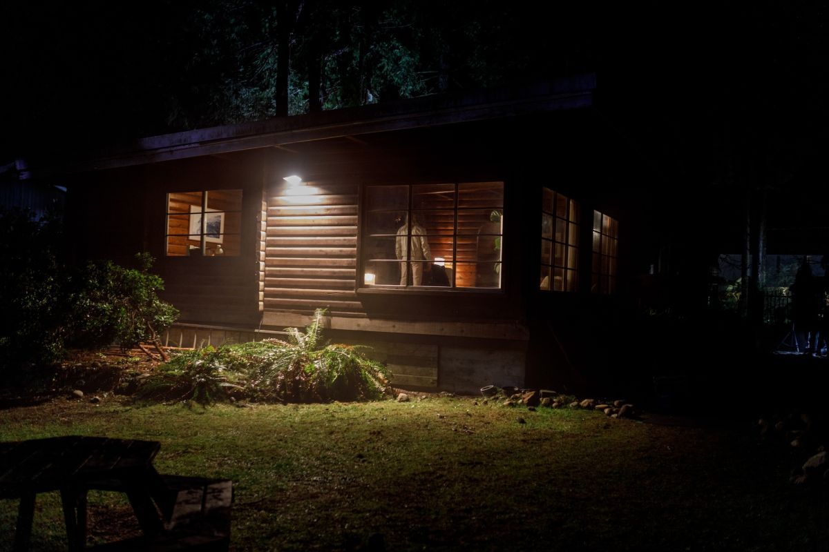 Crítica de "Longlegs: Coleccionista de almas": El terror psicológico se apodera de Nicolas Cage