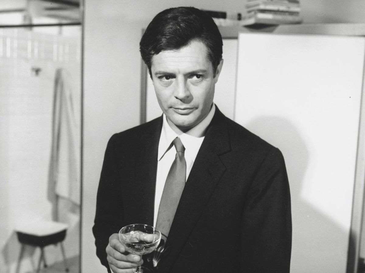 Exposición fotográfica celebra los 100 años de Marcello Mastroianni