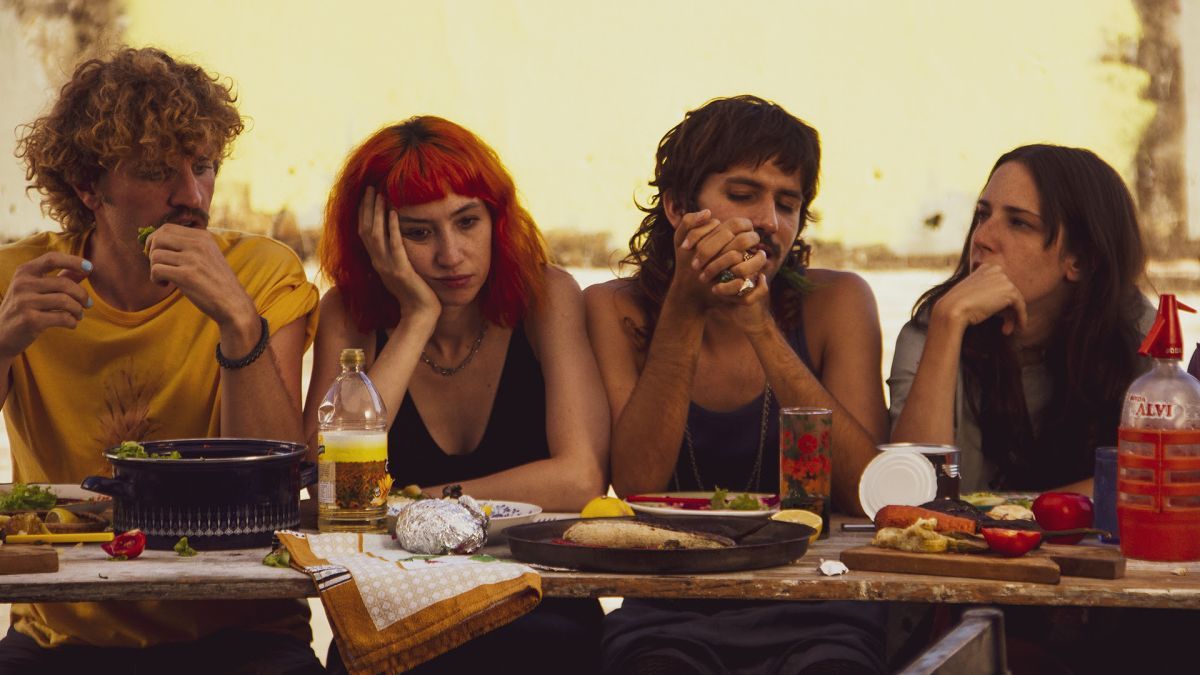 Crítica de “Bajo Naranja”: Una revolución a los sentidos de Michael Taylor Jackson