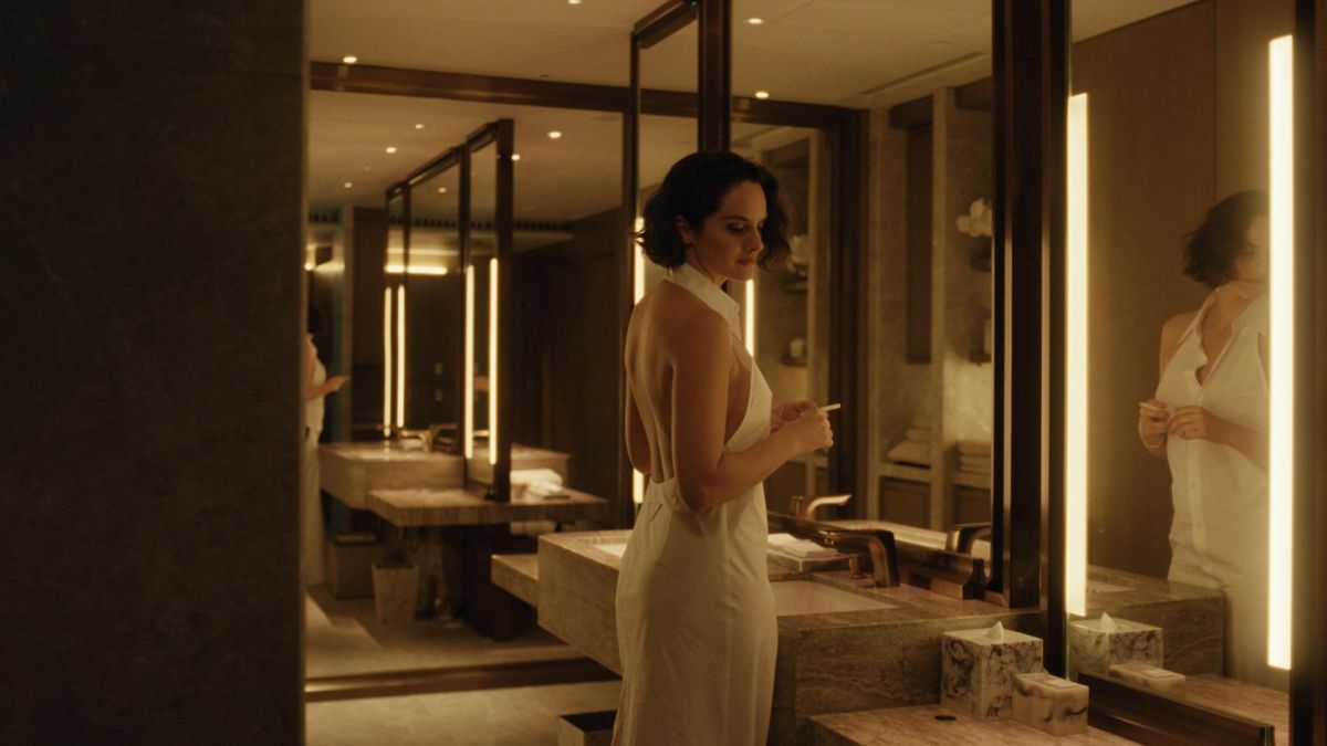 Crítica de "Emmanuelle": Un experimento fallido en el cine erótico contemporáneo