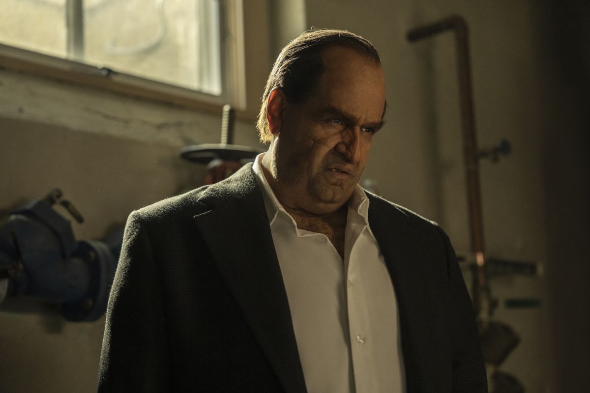 Crítica de “El Pingüino”: Colin Farrell se convierte en un capo criminal de Ciudad Gótica