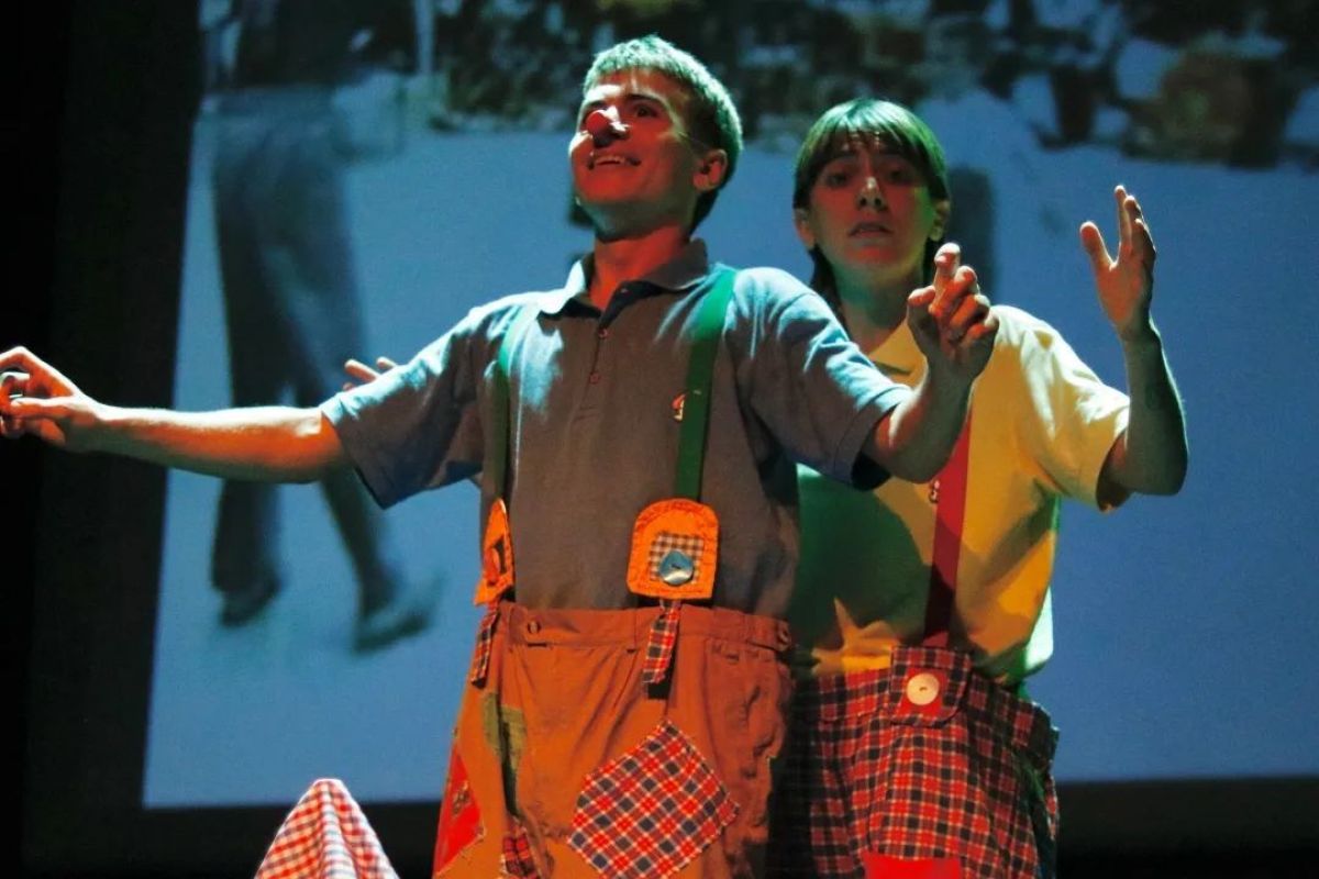 “Pastor Alemán”: la familia Maurizi revisita su historia de vida a través de un viaje emocional y temporal en escena