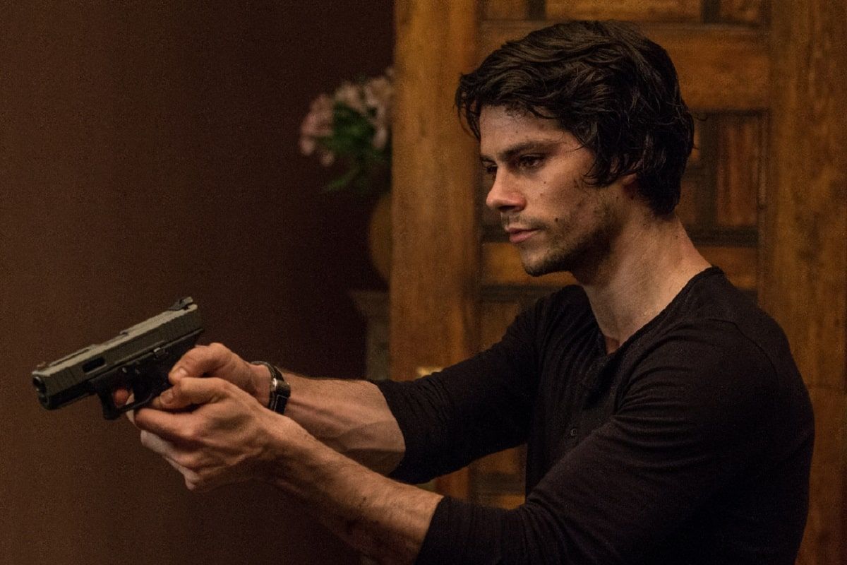 Crítica de “Asesino: Misión venganza”, thriller de espías con Michael Keaton