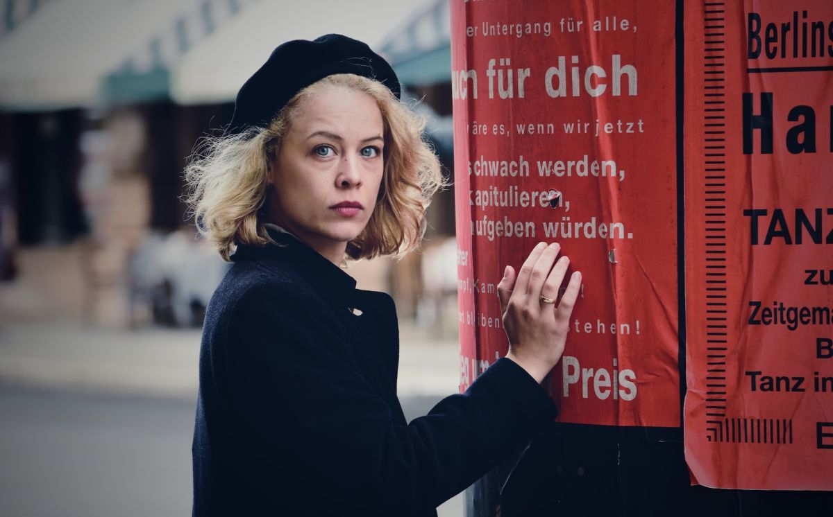 Crítica de “Stella, una vida”, biopic sobre Stella Goldschlag, ambientada en la Segunda Guerra Mundial