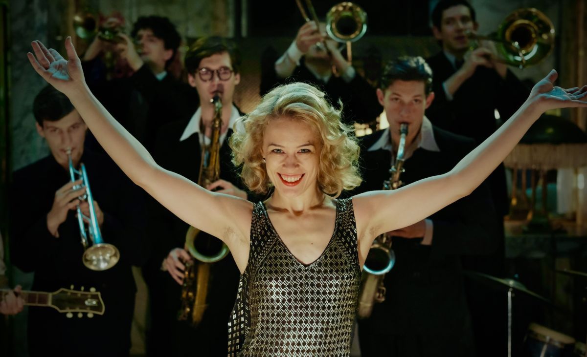 Crítica de “Stella, una vida”, biopic sobre Stella Goldschlag, ambientada en la Segunda Guerra Mundial