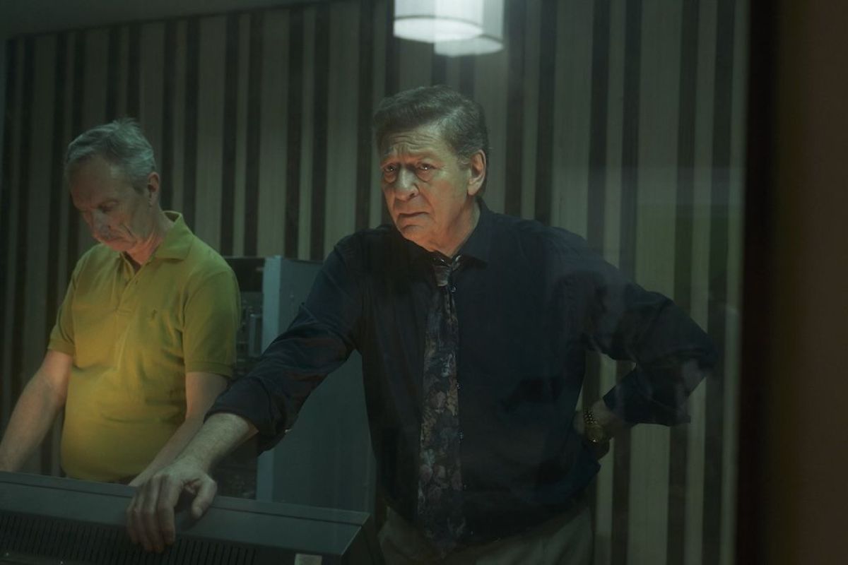 Crítica de "El hombre que amaba los platos voladores": El legado televisivo de José de Zer y su impacto en la cultura argentina