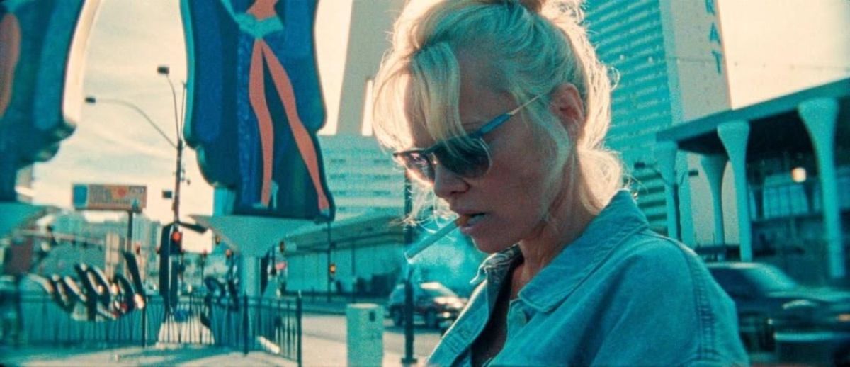 Crítica de "The Last Showgirl": Un relato íntimo sobre la decadencia del espectáculo en Las Vegas con Pamela Anderson