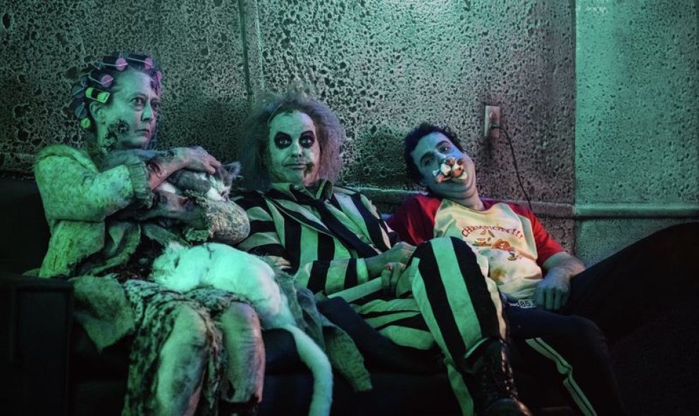 Crítica de “Beetlejuice Beetlejuice”: Michael Keaton y Winona Ryder en un nostálgico regreso