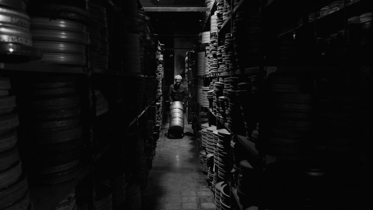 Crítica de "La otra memoria del mundo": Una oda al archivo fílmico