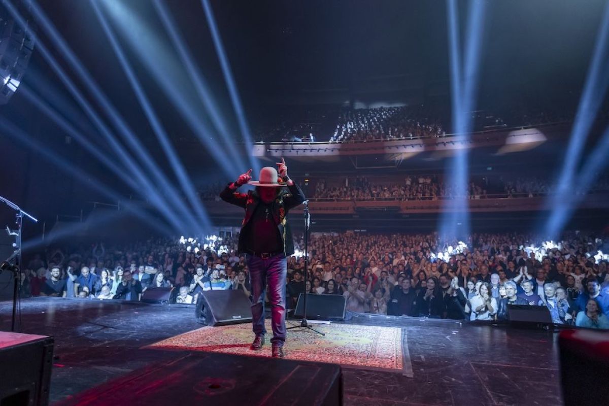 Zucchero hizo vibrar al Gran Rex en su emotiva gira internacional