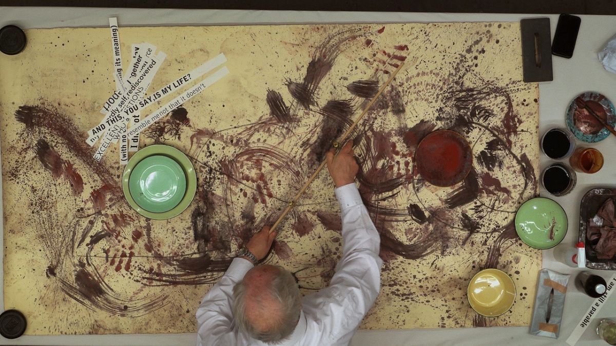 Crítica de "Self-Portrait As A Coffee-Pot": La dualidad creativa de William Kentridge y el poder de la imaginación