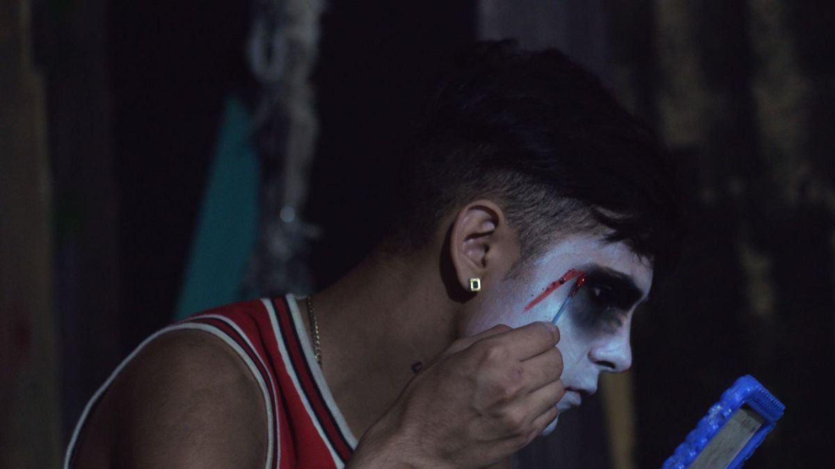 Crítica de "Ciclón fantasma": Diana Cardini entre mitos y sensaciones