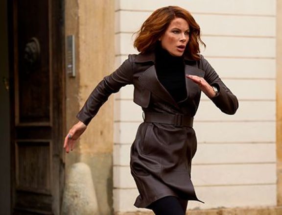 Crítica de “Canario negro”: Kate Beckinsale en un genérico thriller de acción