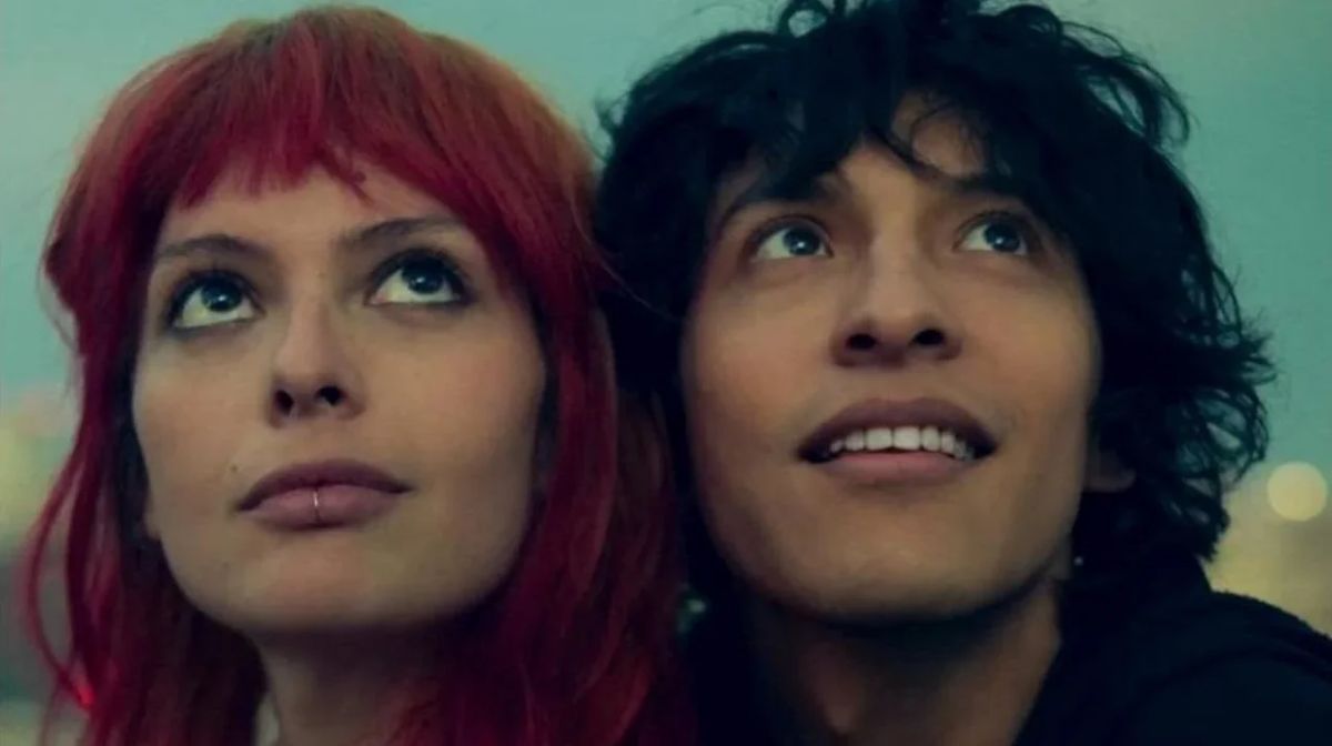 Crítica de "Violentas Mariposas": Retrato fallido de una generación rebelde