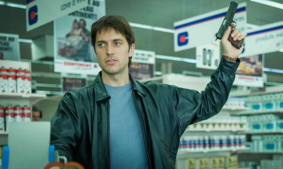 Crítica de "Libre: Encanto criminal", la historia real de Bruno Sulak, el ladrón de joyas más encantador de Francia