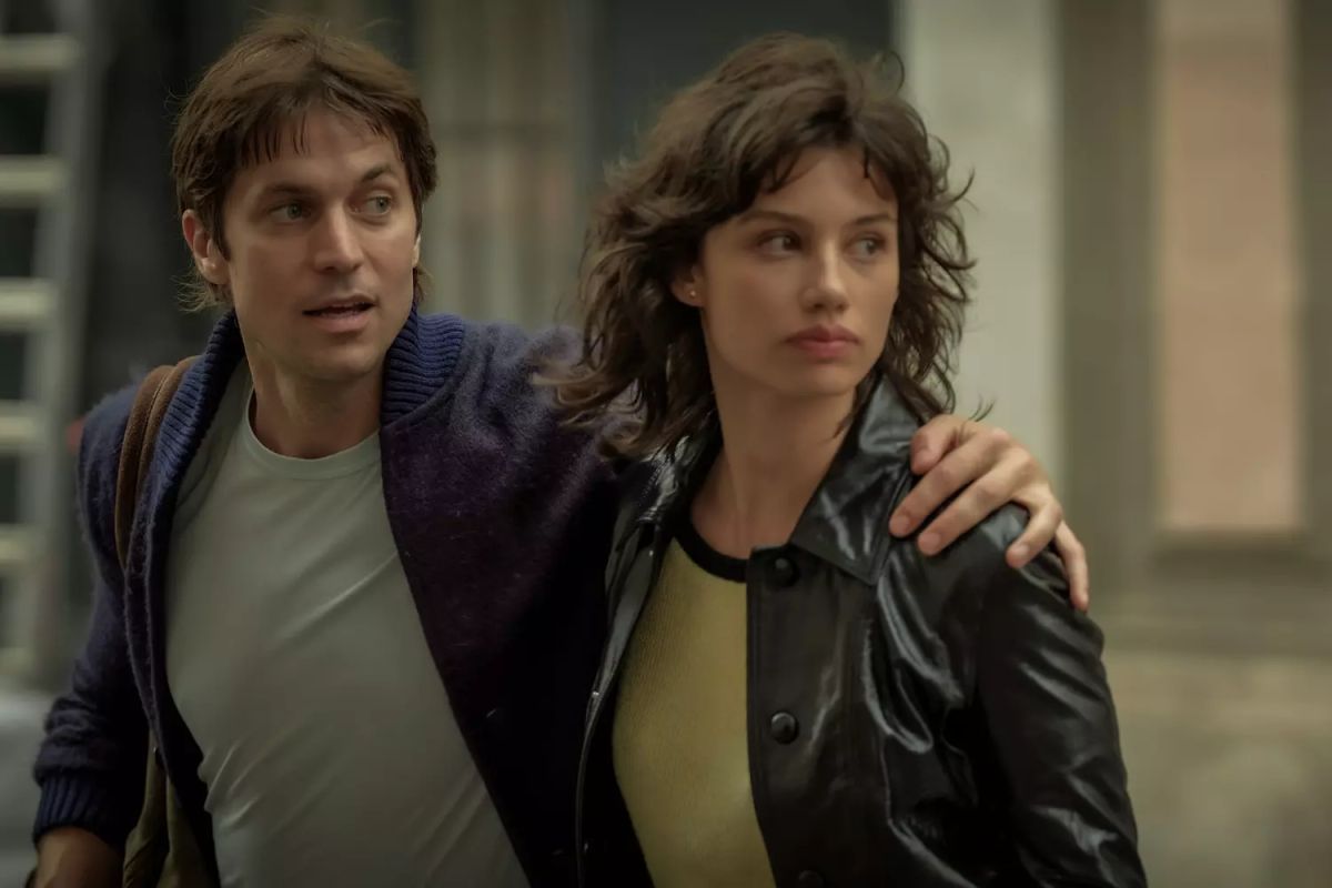 Crítica de "Libre: Encanto criminal", la historia real de Bruno Sulak, el ladrón de joyas más encantador de Francia