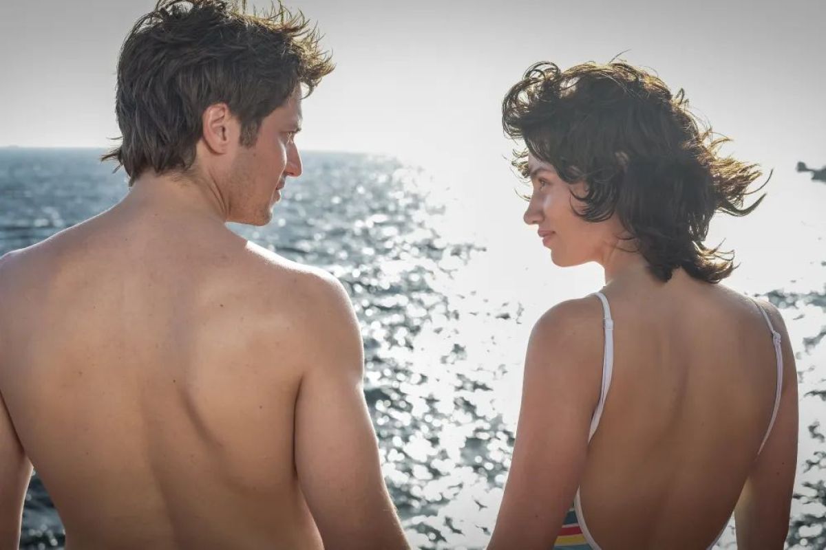 Crítica de "Libre: Encanto criminal", la historia real de Bruno Sulak, el ladrón de joyas más encantador de Francia