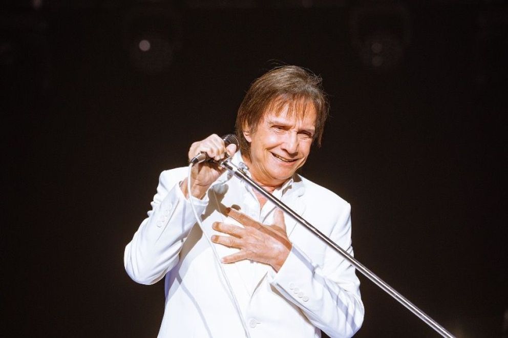 Roberto Carlos y sus grandes éxitos emocionan a Buenos Aires