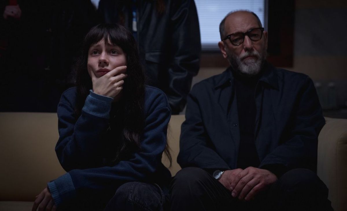 Crítica de "El llanto": Ester Expósito entre el misterio familiar y el terror sobrenatural