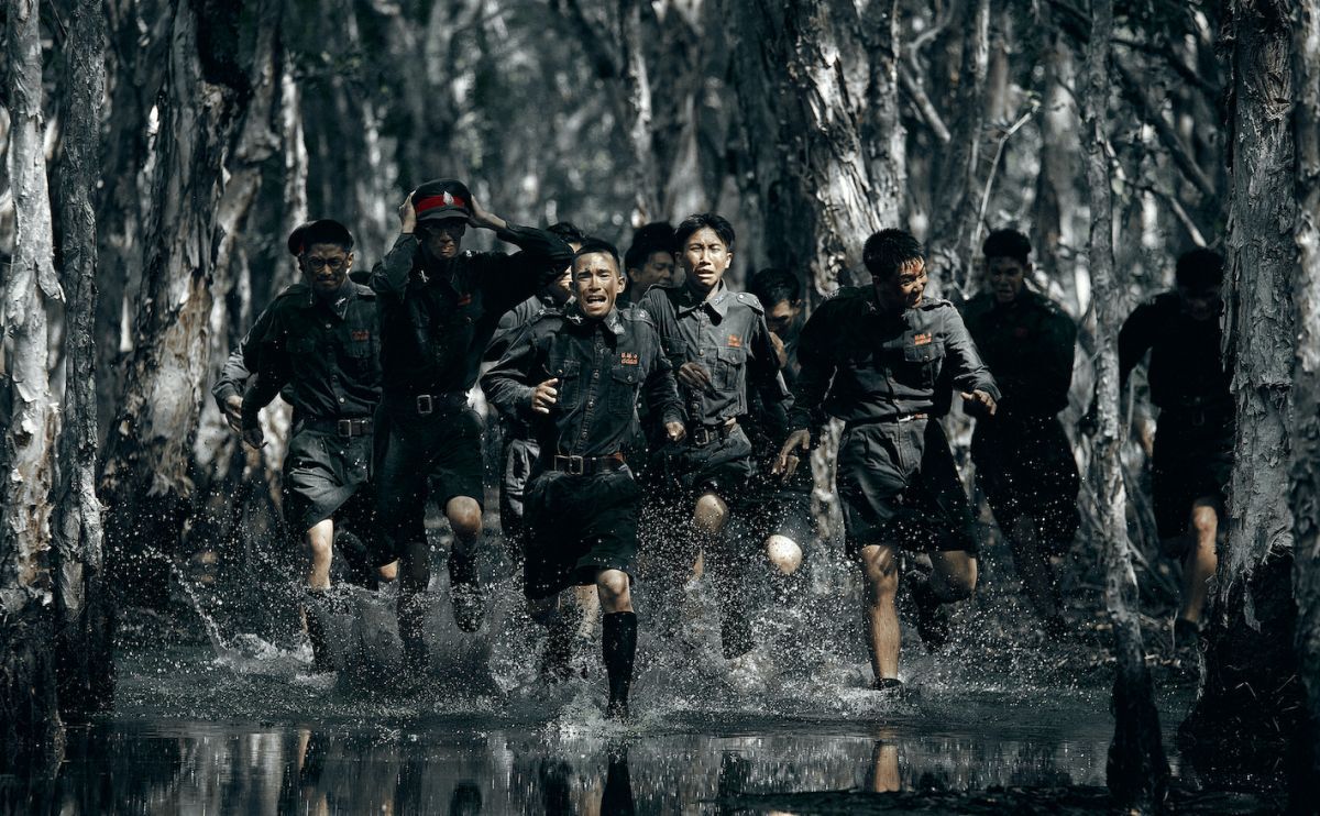 Crítica de "Operación Zombie: Resurrección": Una danza macabra de guerra y venganza