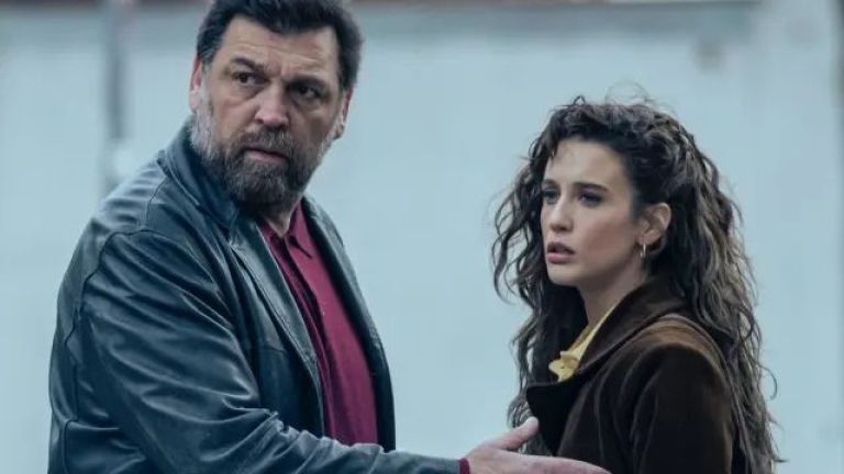 Crítica de “Asalto al Banco Central": El thriller político que revive el mayor atraco en la historia de la España democrática