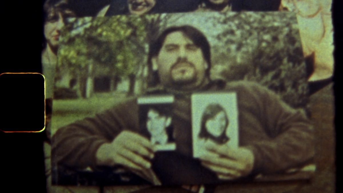 Crítica de "Revelar": Fermín Rivera y la memoria visual de los nietos recuperados